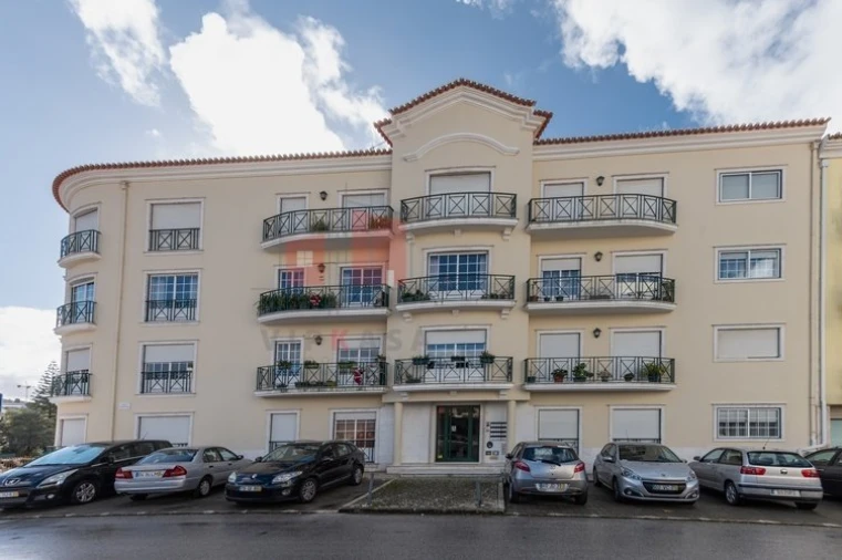 Apartamento T3 para Venda em Malveira e São Miguel de Alcainça