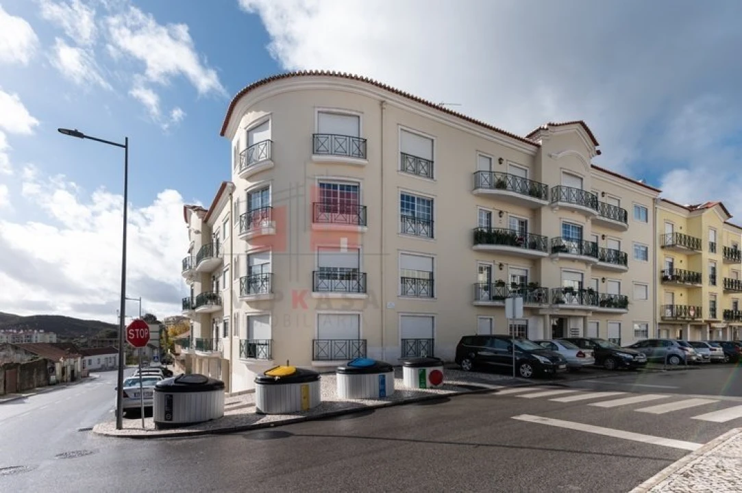 Apartamento T3 para Venda em Malveira e São Miguel de Alcainça Foto 2