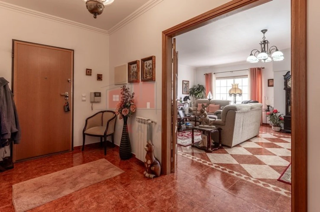 Apartamento T3 para Venda em Malveira e São Miguel de Alcainça Foto 5