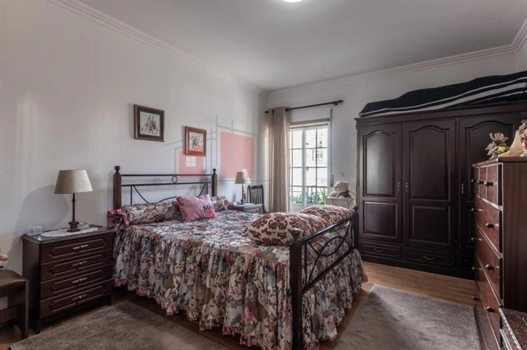 Apartamento T3 para Venda em Malveira e São Miguel de Alcainça Foto 16