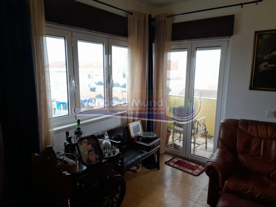 Apartamento T3 para Venda em Salvaterra de Magos e Foros de Salvaterra Foto 9