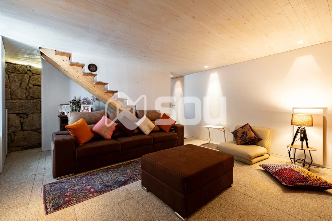 Moradia T4 para Venda em Espadanedo Foto 5