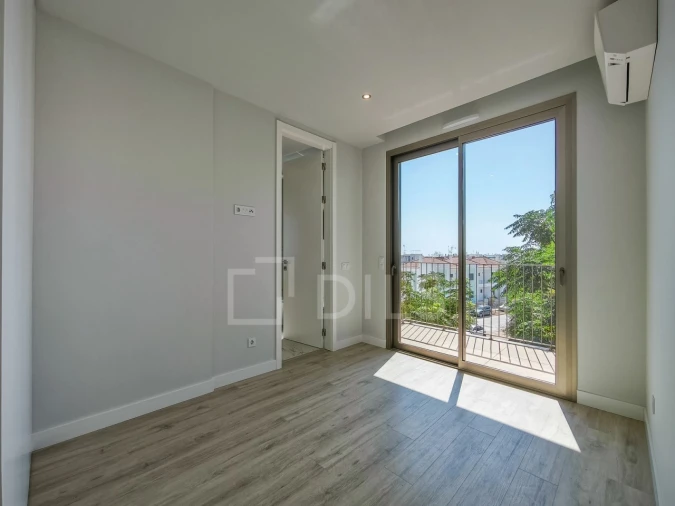 Apartamento T2 para Venda em Conceição e Cabanas de Tavira Foto 14