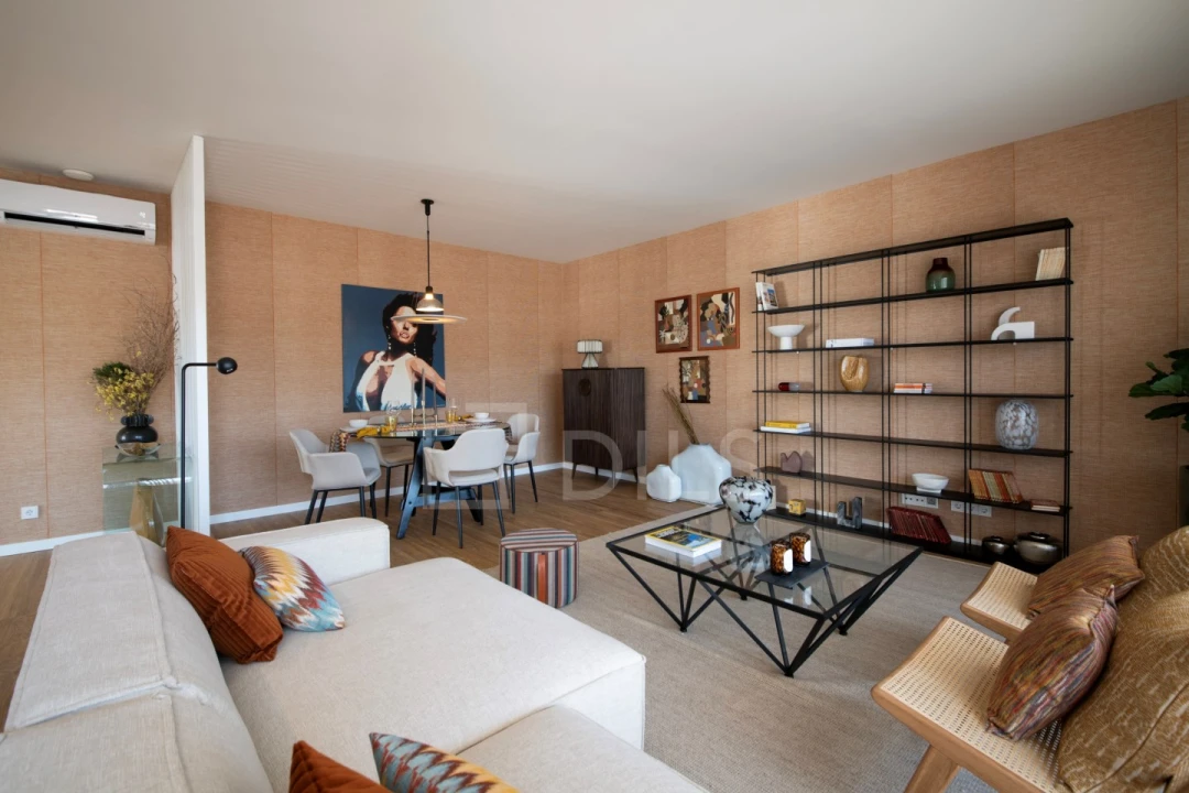 Apartamento T2 para Venda em Santo António dos Cavaleiros e Frielas Foto 2