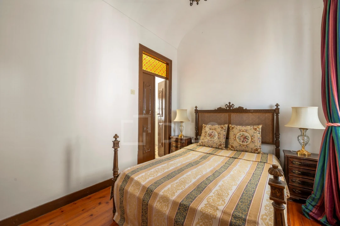 Moradia T6 para Venda em Fronteira Foto 7