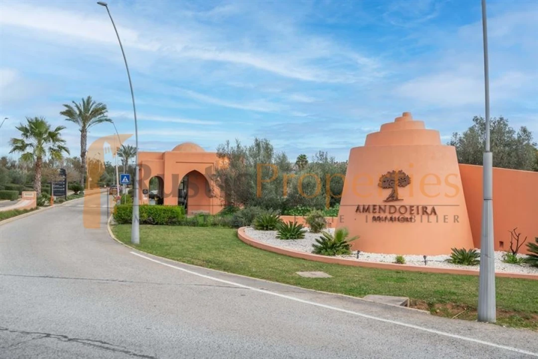 Apartamento T2 para Venda em Alcantarilha e Pêra Foto 8