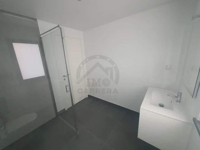 Moradia T3 para Venda em Camara de Lobos Foto 30