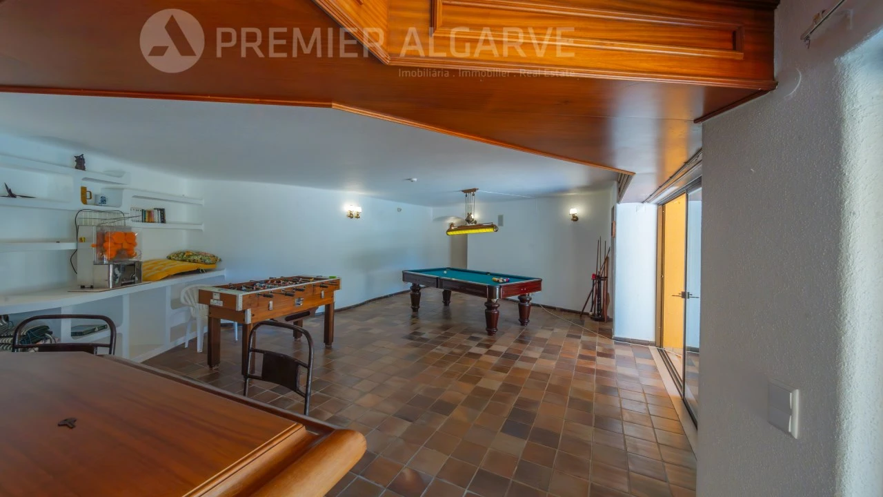 Moradia T5 para Venda em Pechão Foto 37