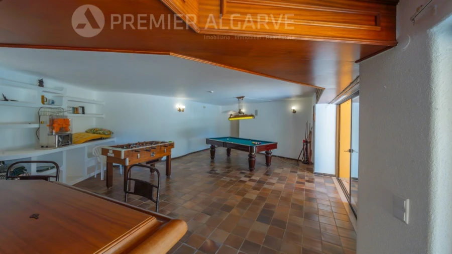 Moradia T5 para Venda em Pechão Foto 37