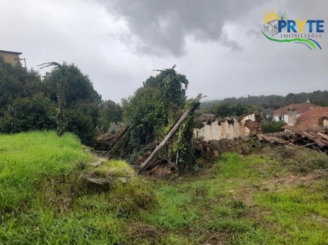 Moradia T3 para Venda em Sertã Foto 31