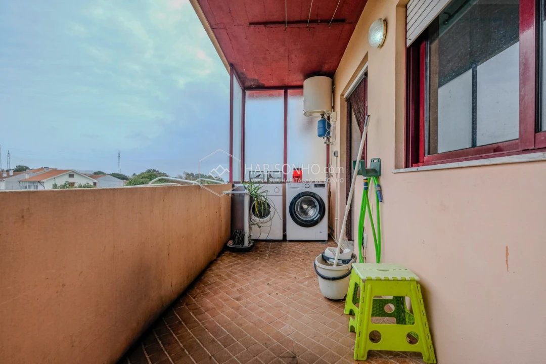 Apartamento T2 para Venda em Rio Tinto Foto 7