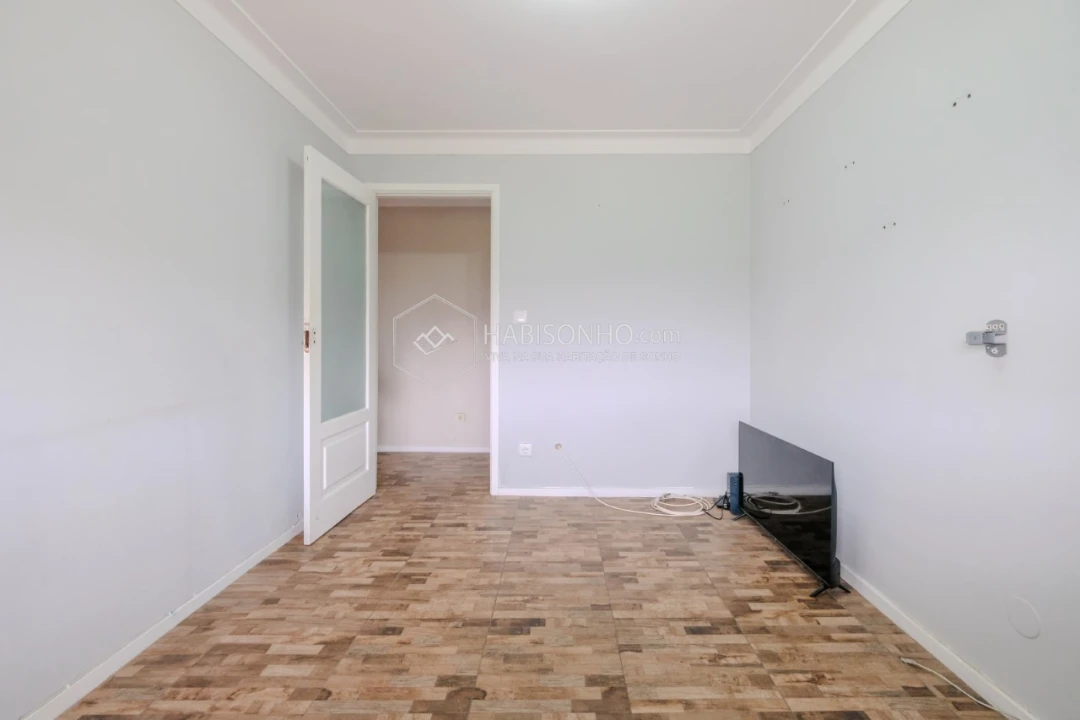 Apartamento T2 para Venda em Rio Tinto Foto 13