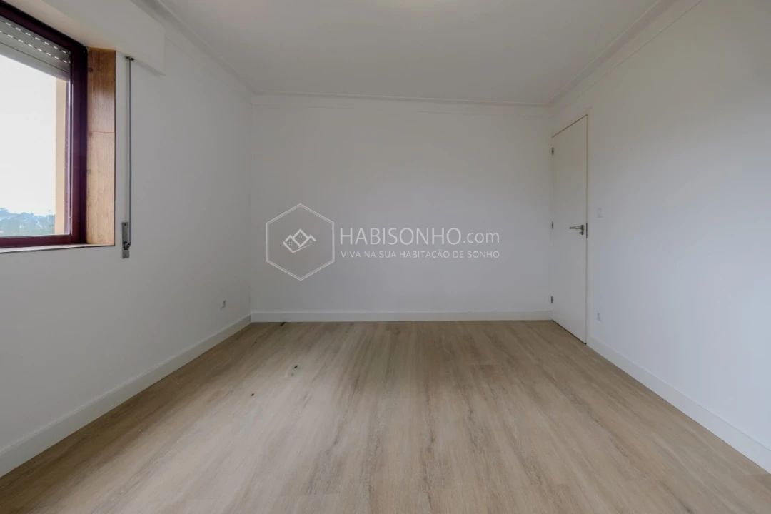 Apartamento T2 para Venda em Rio Tinto Foto 7