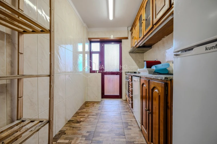 Apartamento T2 para Venda em Rio Tinto Foto 6