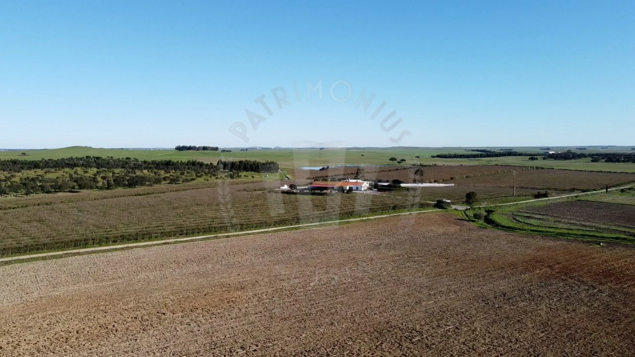 Quinta T4 para Venda em Messejana Foto 21