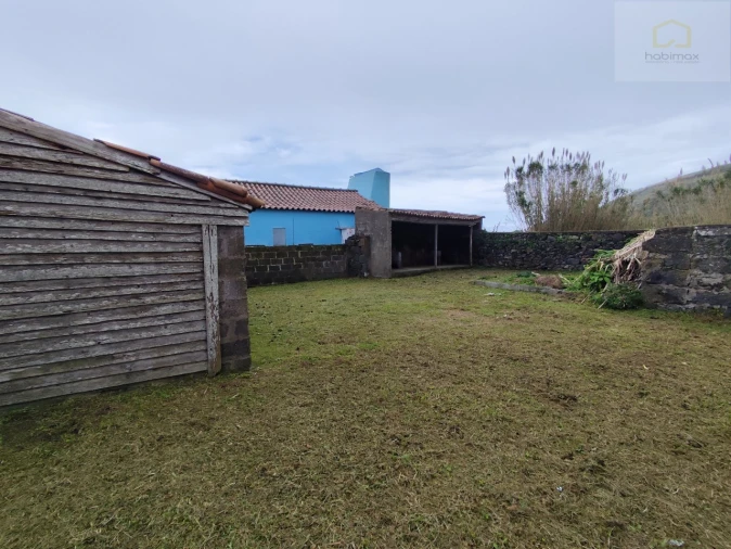 Moradia T2 para Venda em Ginetes Foto 11