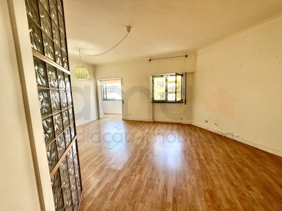 Apartamento T1 para Venda em Oeiras e São Julião da Barra, Paço de Arcos e Caxias Foto 5