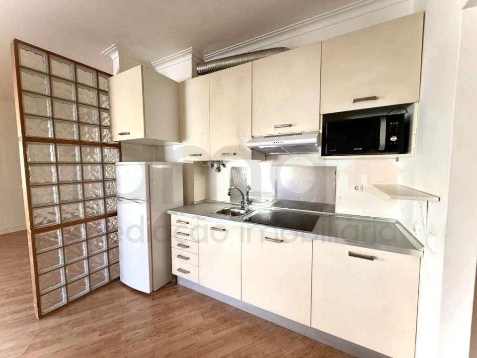 Apartamento T1 para Venda em Oeiras e São Julião da Barra, Paço de Arcos e Caxias Foto 9
