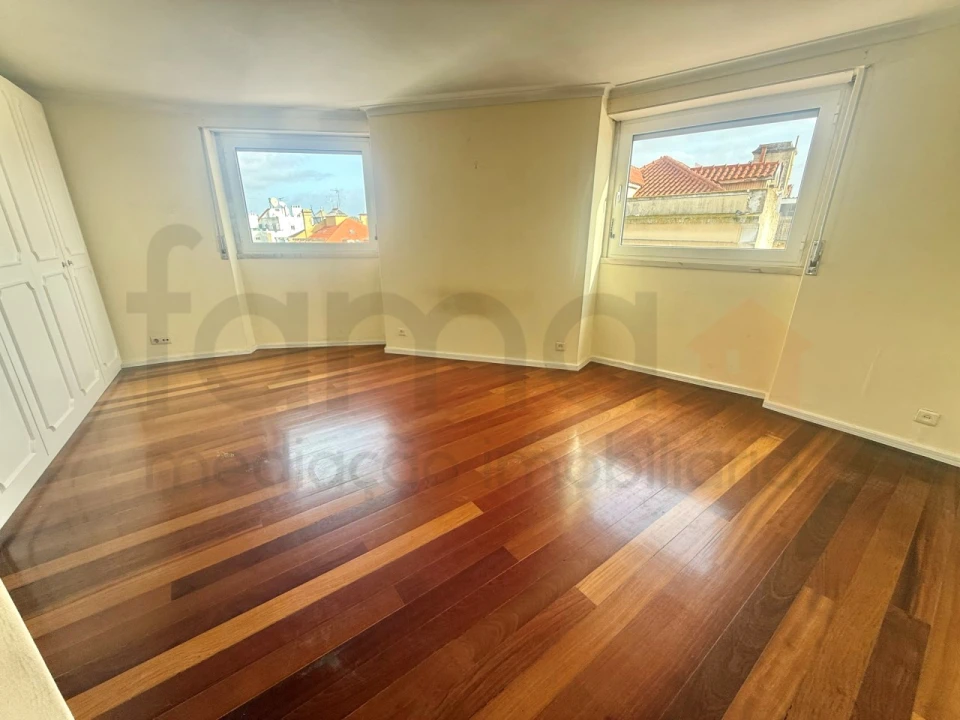 Apartamento T2 para Venda em Estrela Foto 35