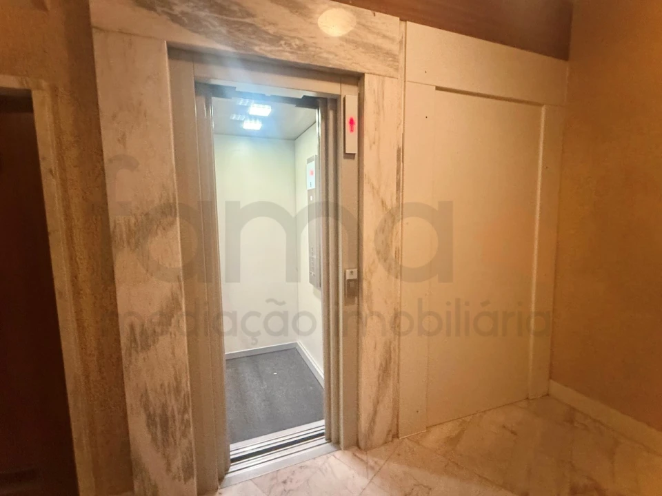 Apartamento T2 para Venda em Estrela Foto 41