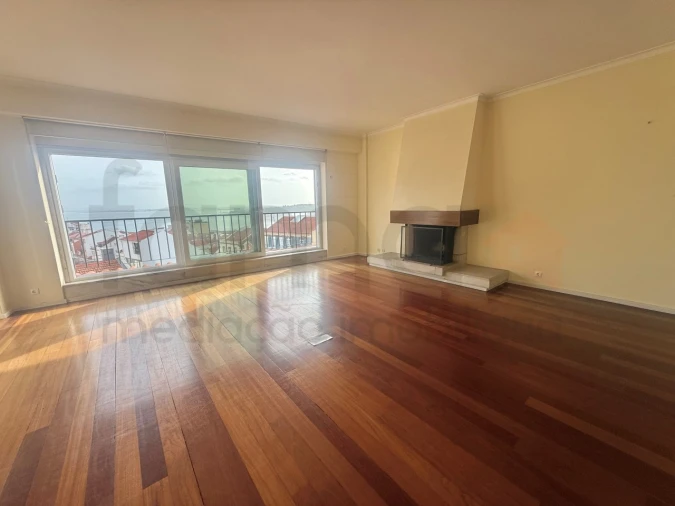 Apartamento T2 para Venda em Estrela Foto 5
