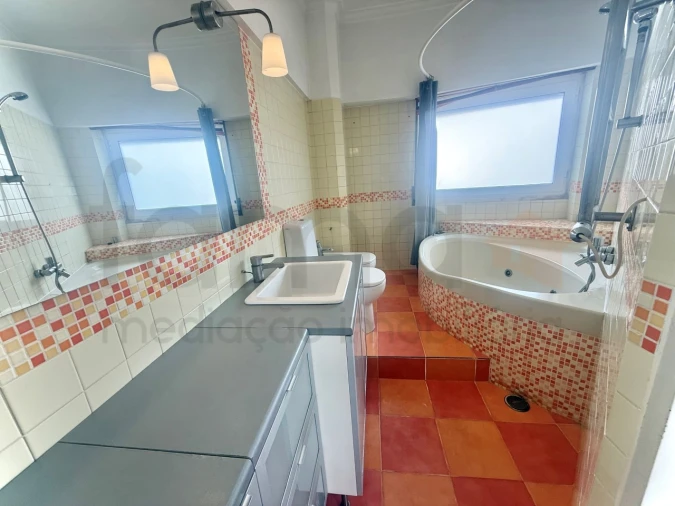 Apartamento T2 para Venda em Estrela Foto 38