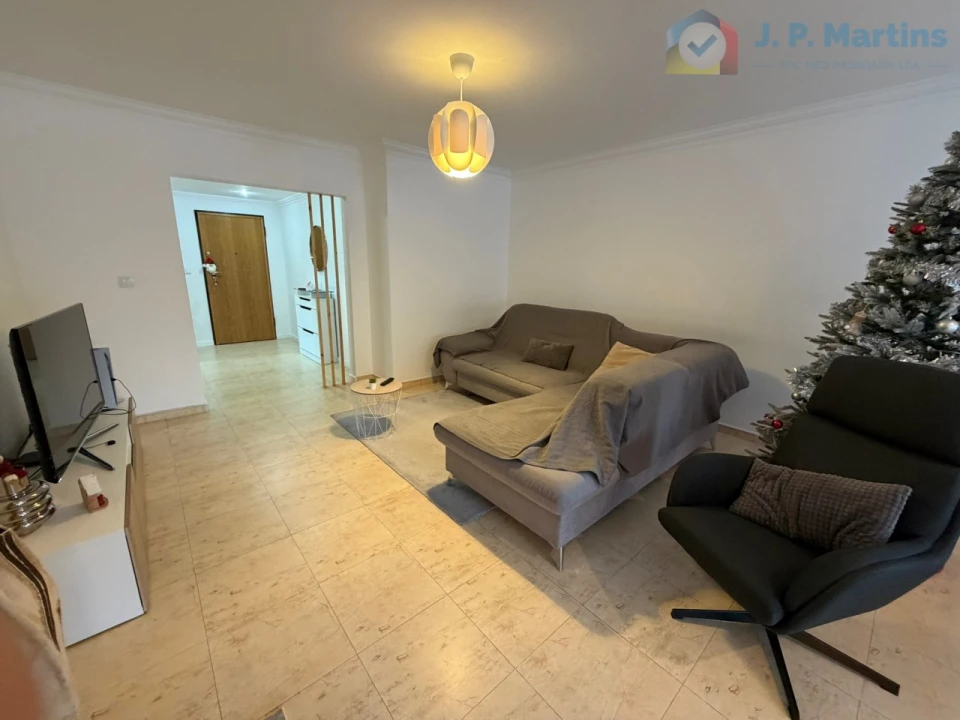 Apartamento T3 para Venda em Barreiro e Lavradio Foto 3