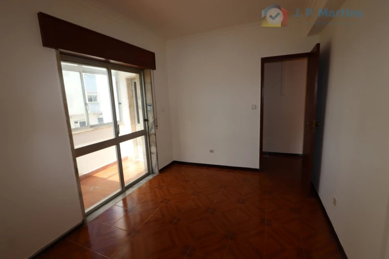 Apartamento T3 para Venda em Seixal, Arrentela e Aldeia de Paio Pires Foto 4