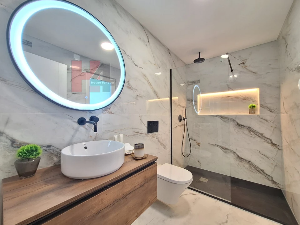 Moradia T4 para Venda em Charneca de Caparica e Sobreda Foto 23