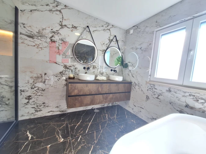 Moradia T4 para Venda em Charneca de Caparica e Sobreda Foto 29