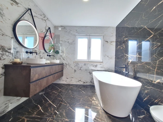 Moradia T4 para Venda em Charneca de Caparica e Sobreda Foto 31