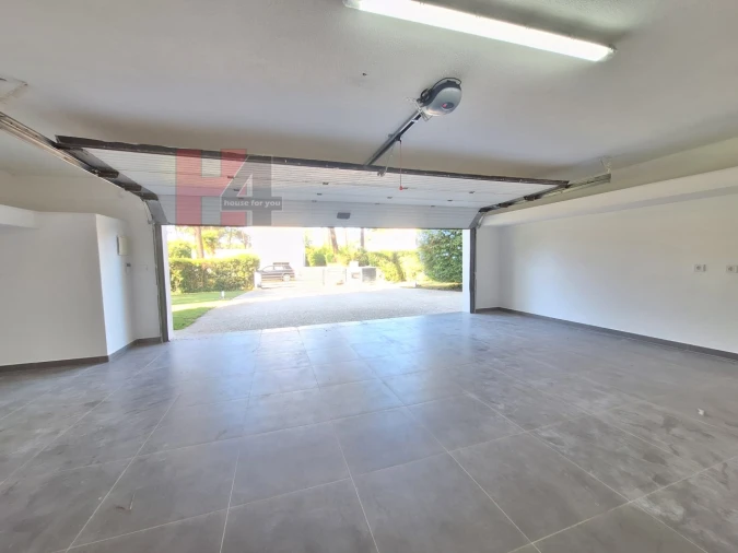 Moradia T4 para Venda em Charneca de Caparica e Sobreda Foto 36