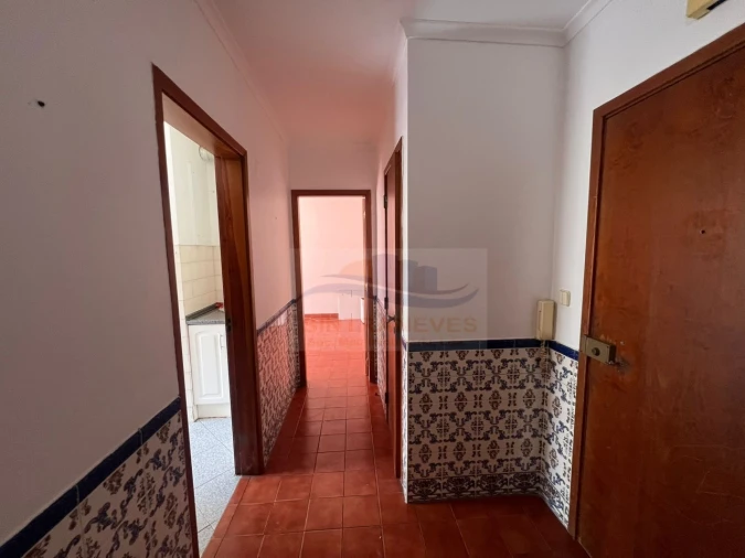 Apartamento T2 para Venda em São Domingos de Rana Foto 9