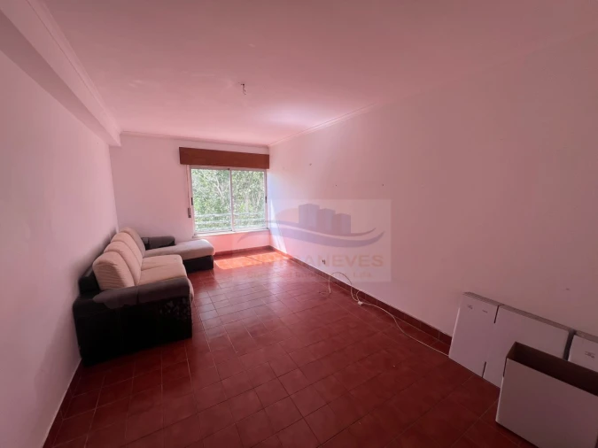 Apartamento T2 para Venda em São Domingos de Rana Foto 10