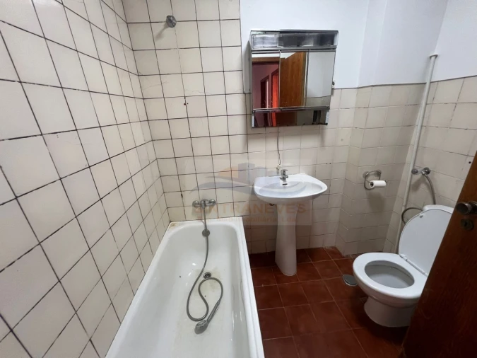 Apartamento T2 para Venda em São Domingos de Rana Foto 14