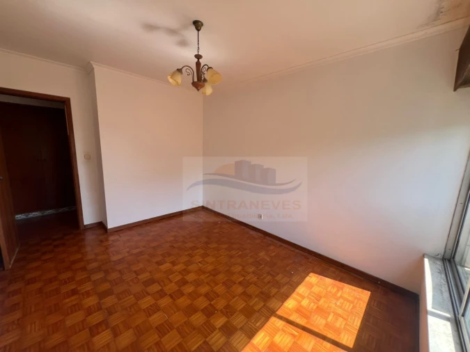 Apartamento T2 para Venda em São Domingos de Rana Foto 16
