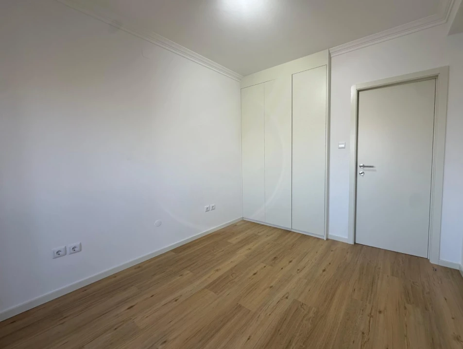 Apartamento T3 para Arrendamento em Aver-O-Mar, Amorim e Terroso Foto 10