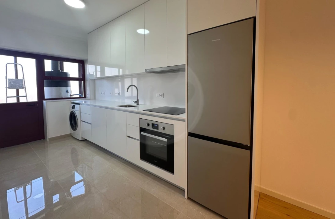 Apartamento T3 para Arrendamento em Aver-O-Mar, Amorim e Terroso Foto 17