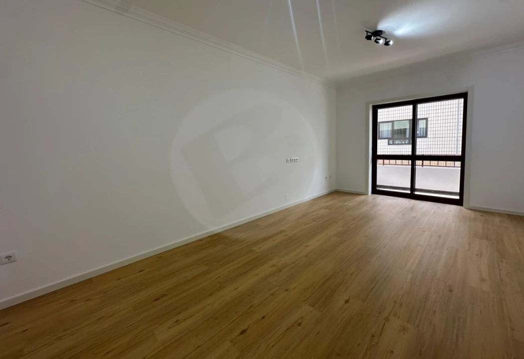 Apartamento T3 para Arrendamento em Aver-O-Mar, Amorim e Terroso Foto 13
