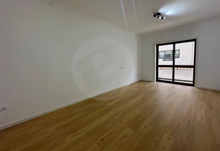 Apartamento T3 para Arrendamento em Aver-O-Mar, Amorim e Terroso Foto 13