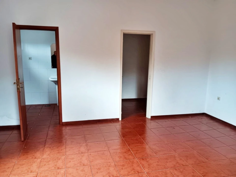 Armazém para Arrendamento em Custóias, Leça do Balio e Guifões Foto 7