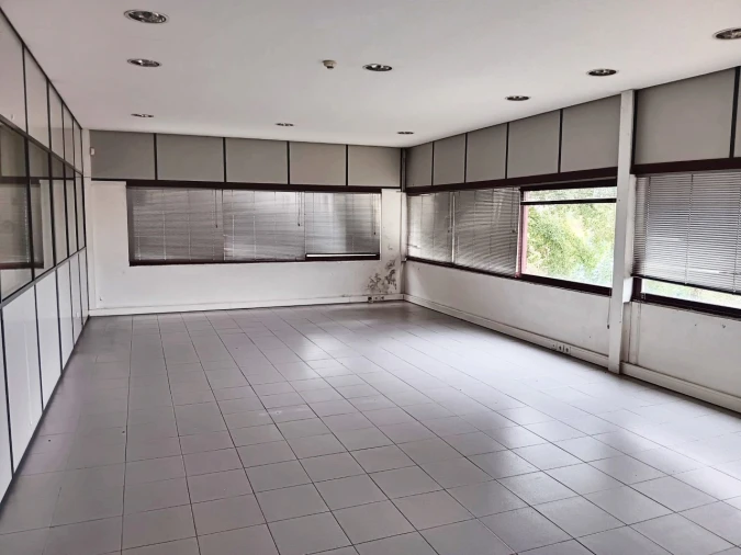 Armazém para Arrendamento em Custóias, Leça do Balio e Guifões Foto 4