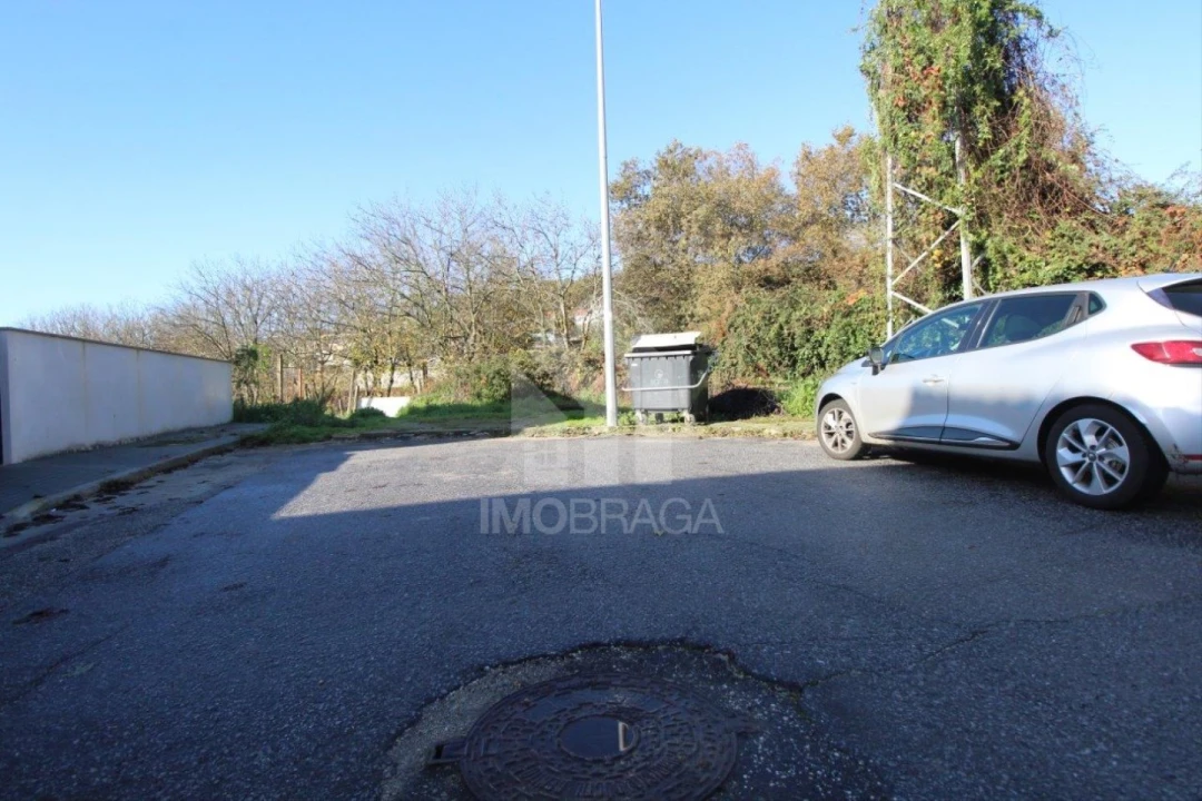 Terreno para Venda em Gualtar Foto 17