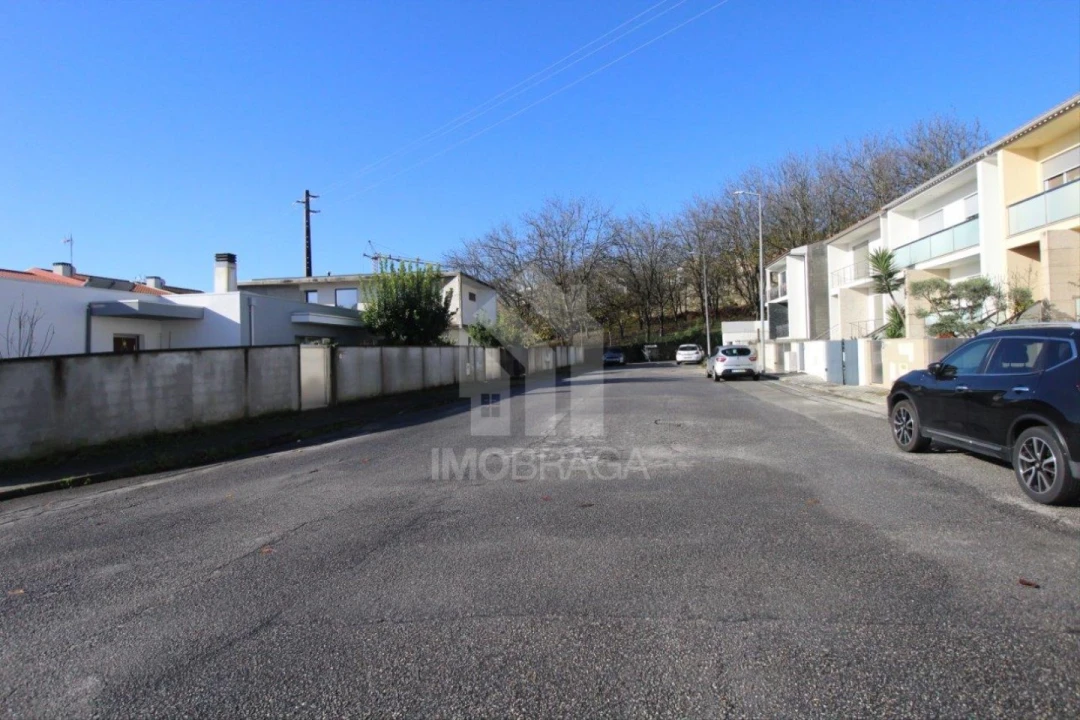 Terreno para Venda em Gualtar Foto 18