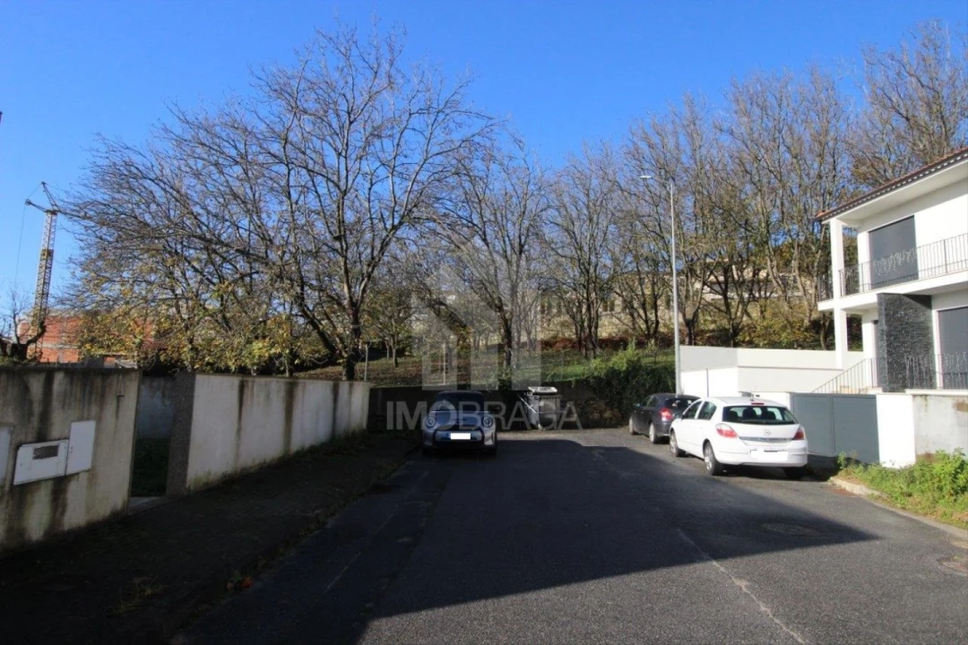 Terreno para Venda em Gualtar Foto 19