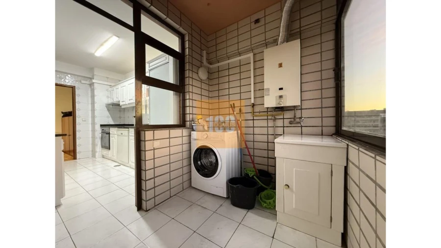 Apartamento T2 para Arrendamento em Bonfim Foto 20