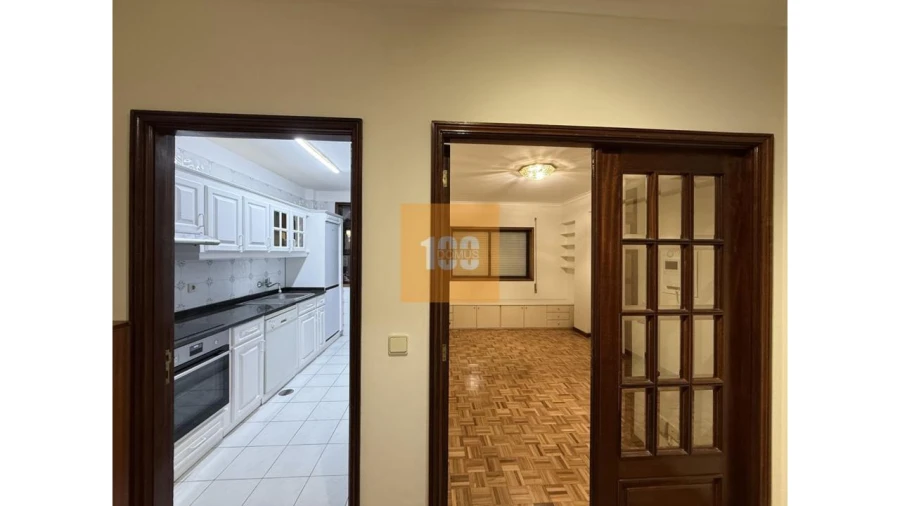 Apartamento T2 para Arrendamento em Bonfim Foto 23