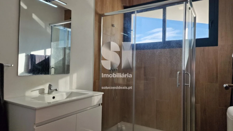 Apartamento T3 para Venda em Penafiel Foto 5