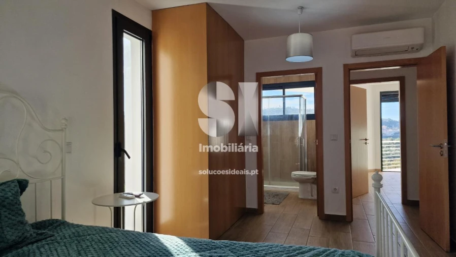 Apartamento T3 para Venda em Penafiel Foto 4