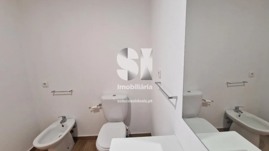 Apartamento T3 para Venda em Penafiel Foto 7